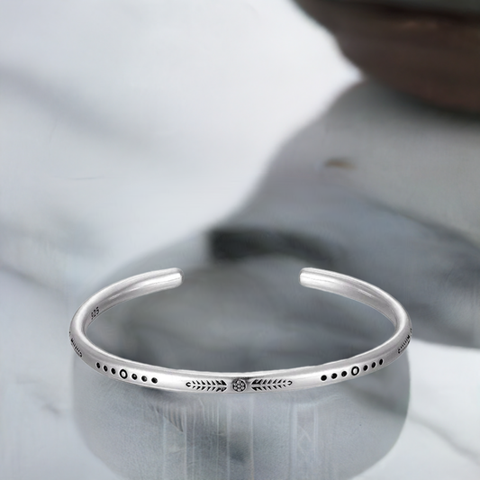 Tibetan Steel & Handmade Spirit Bracelet for "Mental Resilience" (Beads made of Natural Lapis Lazuli)