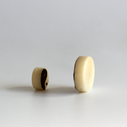 Yinyang Pendant (Tagua Nut)