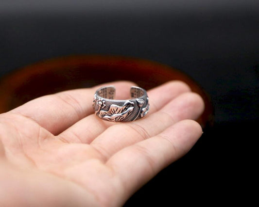 Lotus Ring of Wisdom (Heart Sutra Engraved Inside) (Silver)