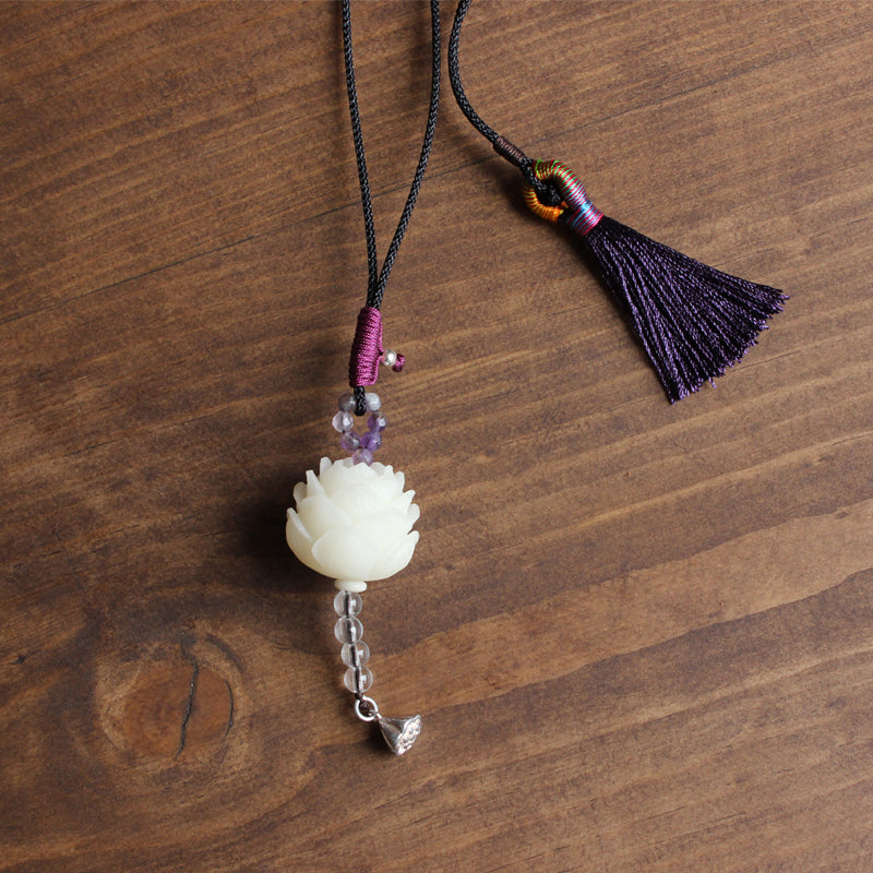 Flower Spirit Pendant (Bodhi Seed)