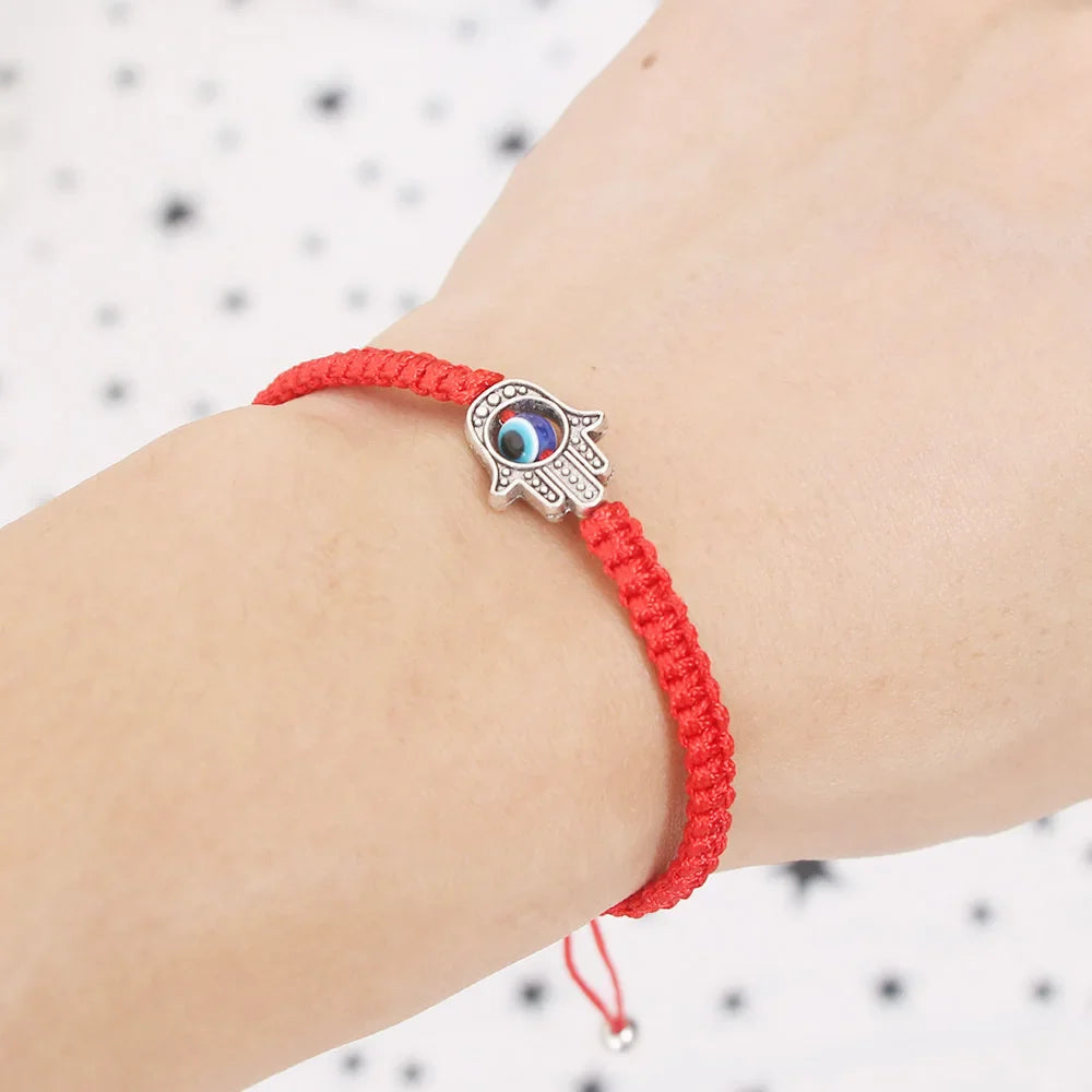 Beyond Trend: The Significance of Red Kabbalah Bracelets and Modern Meaning