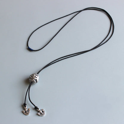 White Dragon Necklace (White Copper)